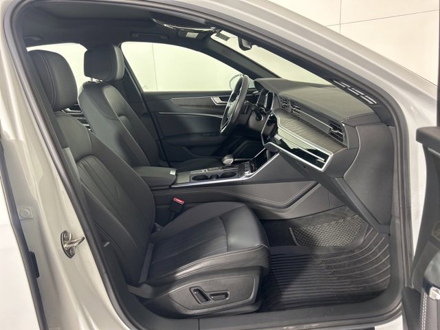 Used 2023 Audi A6 Premium Plus w/ Premium Plus Package image 24