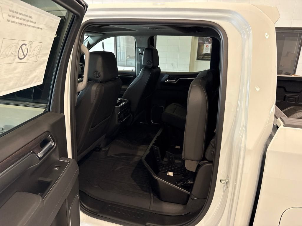 New 2026 GMC Sierra 1500 SLT w/ SLT Premium Plus Package AWD/4WD image 20