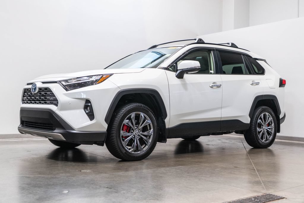 Used 2022 Toyota RAV4 Limited w/ Limited Grade Weather Package AWD/4WD image 3