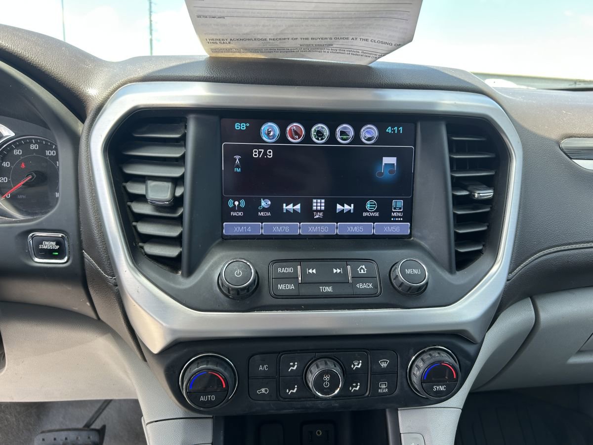 Used 2018 GMC Acadia SLT AWD/4WD image 9