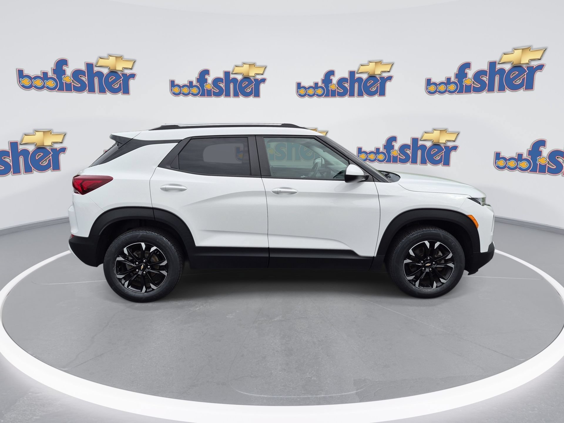 Certified 2023 Chevrolet TrailBlazer LT w/ Convenience Package AWD/4WD image 2