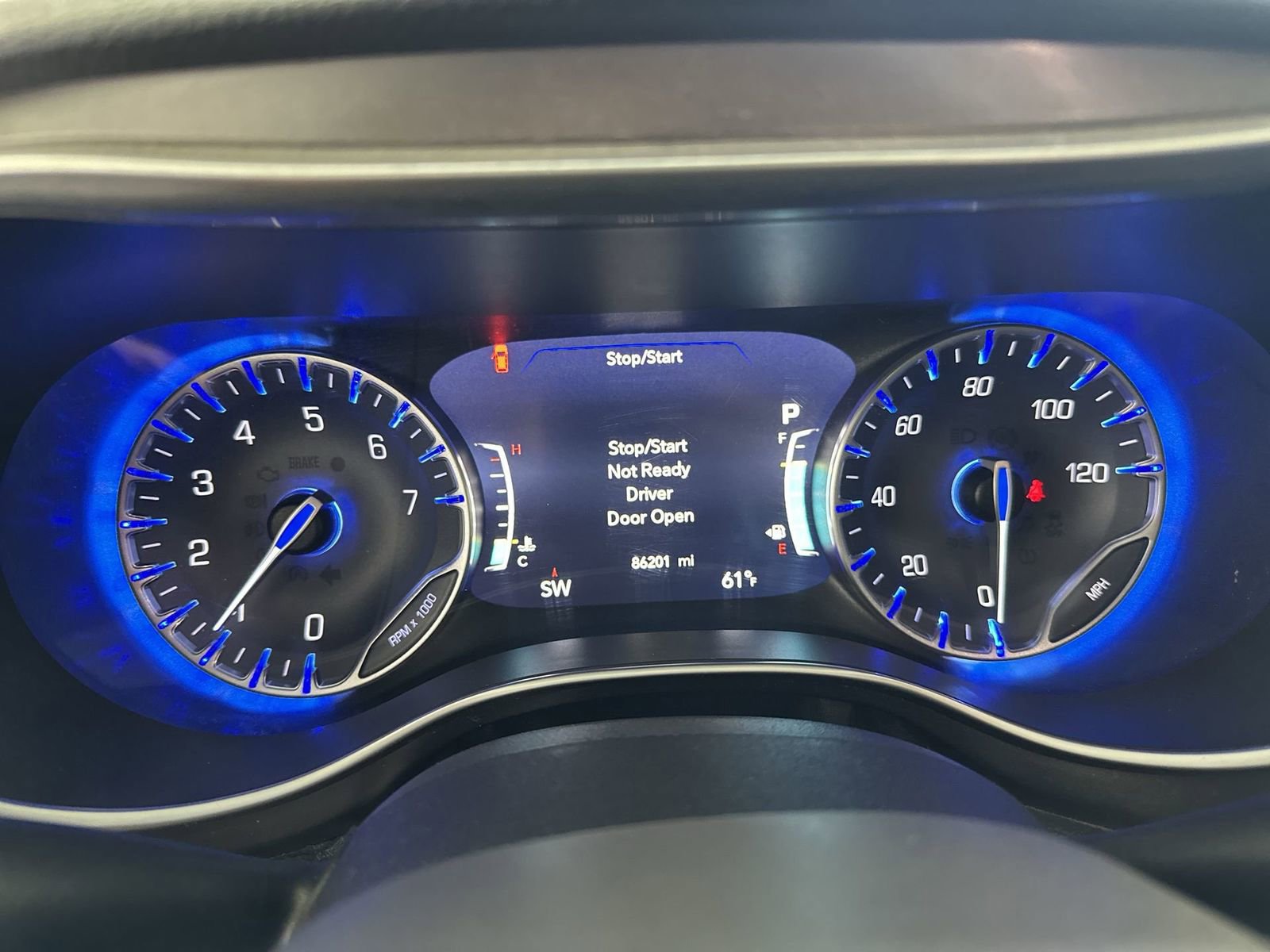 Used 2018 Chrysler Pacifica Limited image 20