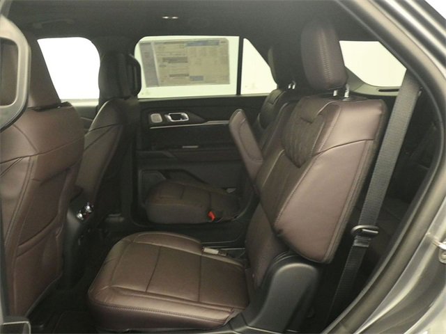 New 2026 Ford Explorer Platinum w/ LUX Leather Package image 10