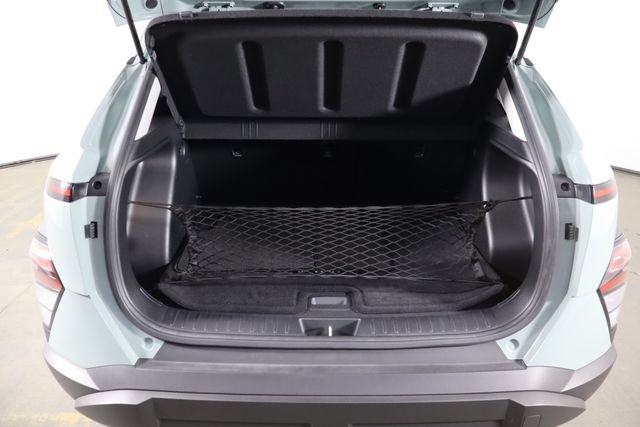Used 2024 Hyundai Kona SEL AWD/4WD image 17