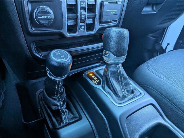 Used 2022 Jeep Wrangler Unlimited Sahara image 15