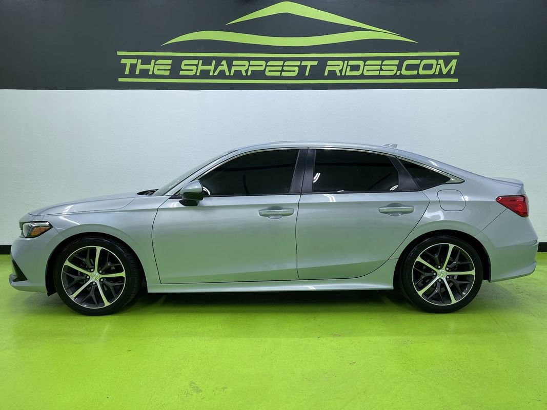 Used 2022 Honda Civic Touring image 6