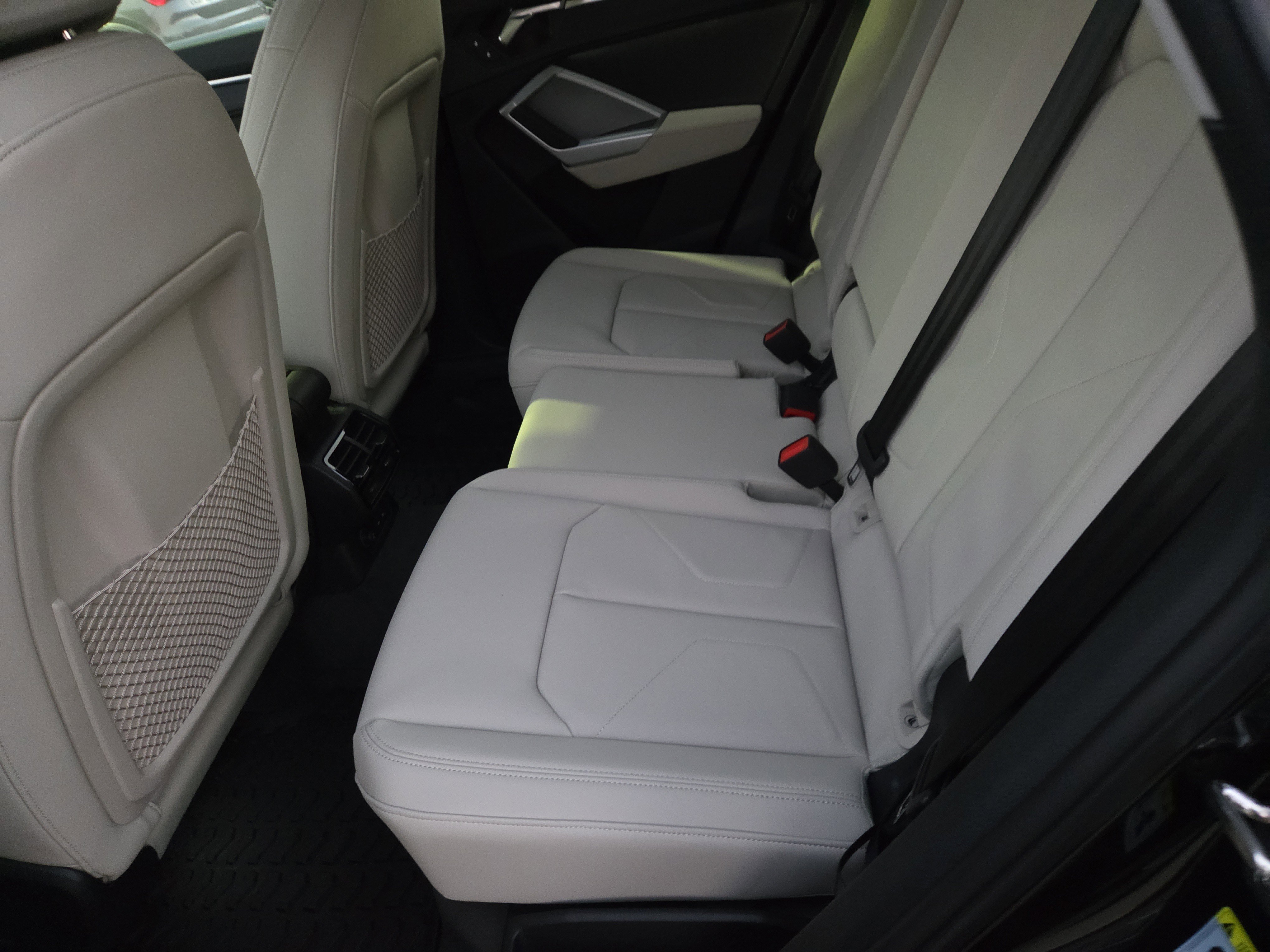 New 2025 Audi Q3 2.0T Premium image 6