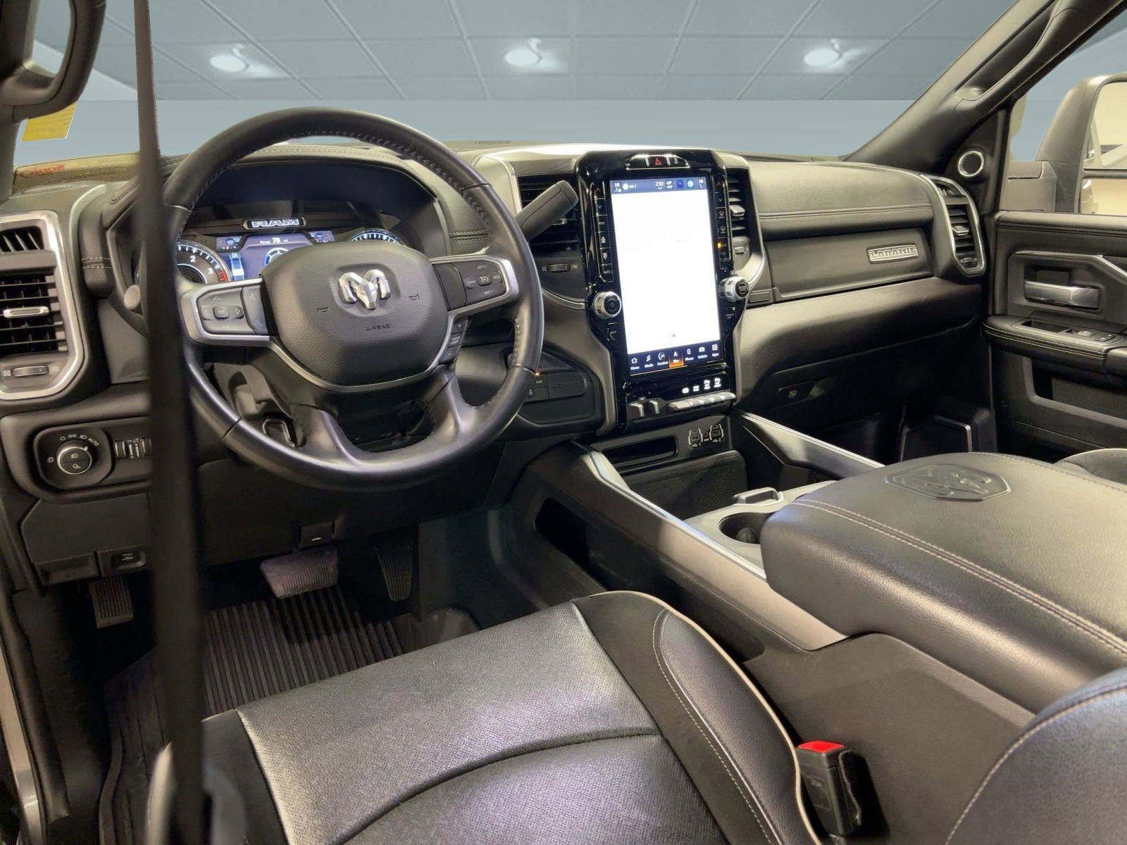 Used 2024 RAM 2500 Laramie w/ Night Edition image 28