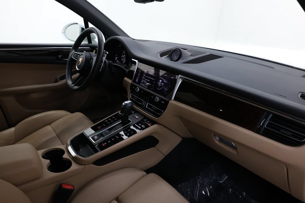 Used 2025 Porsche Macan S AWD/4WD image 69