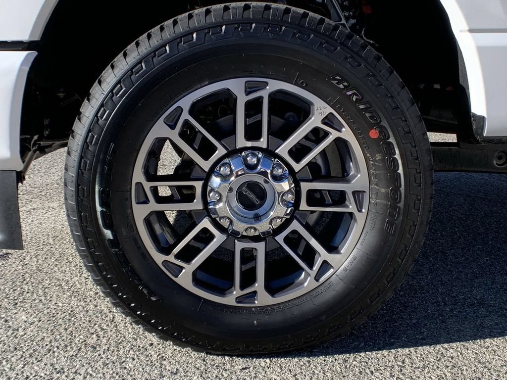 New 2026 Ford F350 Platinum w/ Platinum Plus Package AWD/4WD image 23