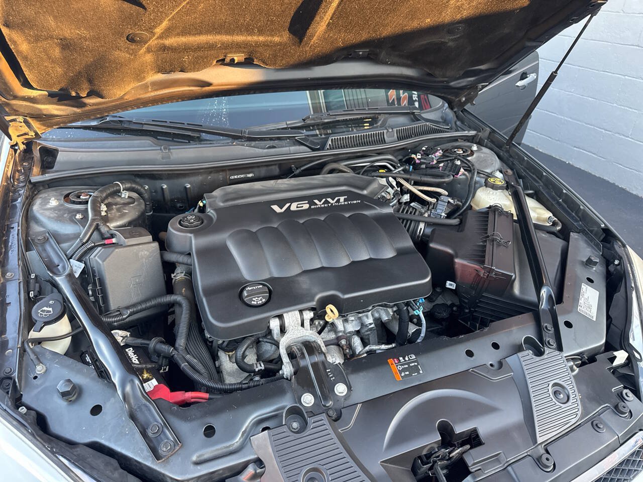 Used 2013 Chevrolet Impala LTZ FWD image 11