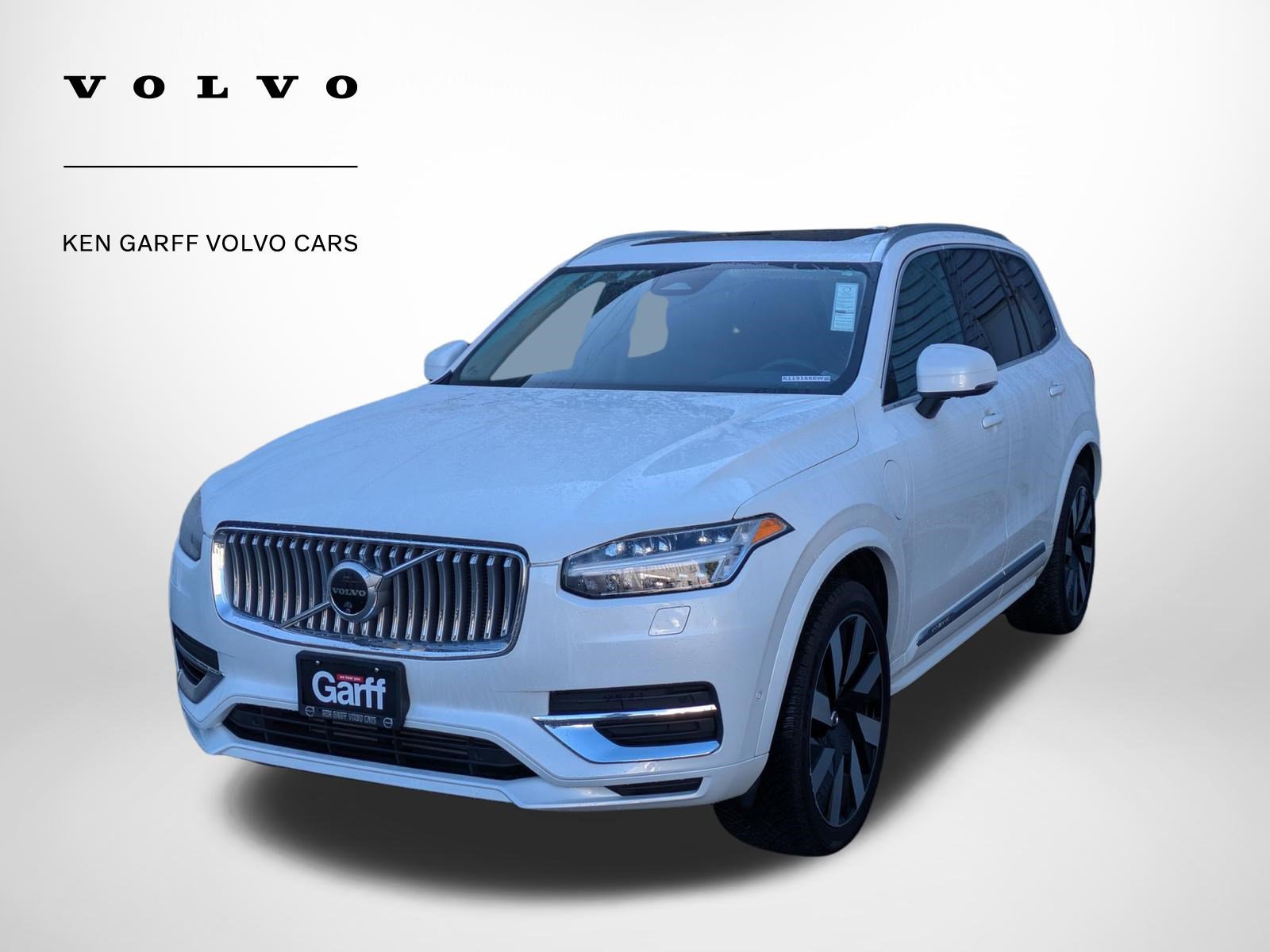 Used 2024 Volvo XC90 T8 Plus w/ Protection Package AWD/4WD image 8