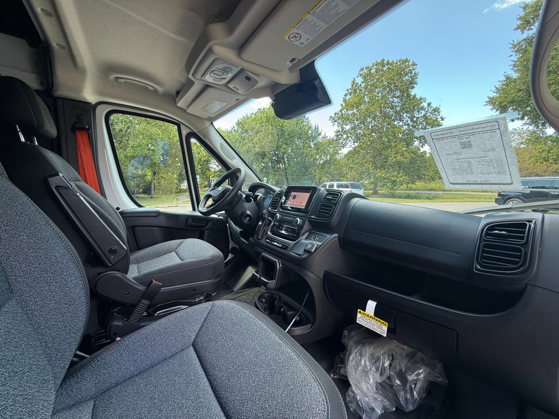 Used 2023 RAM ProMaster 3500 w/ Convenience Group image 41