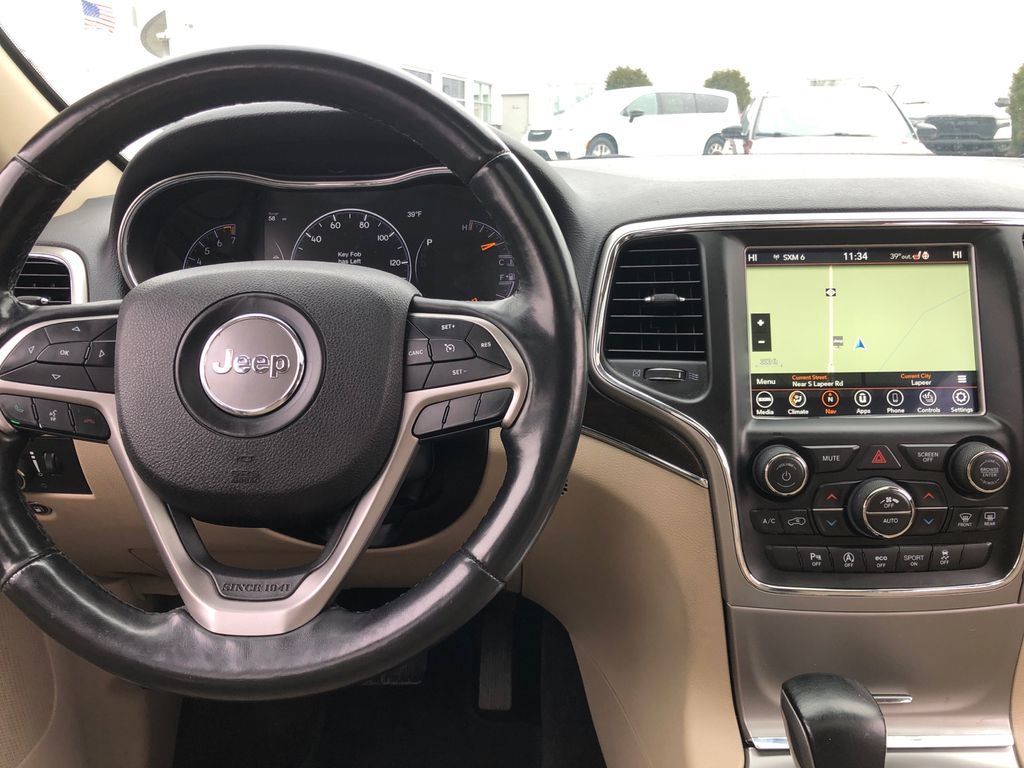Used 2018 Jeep Grand Cherokee Limited AWD/4WD image 30