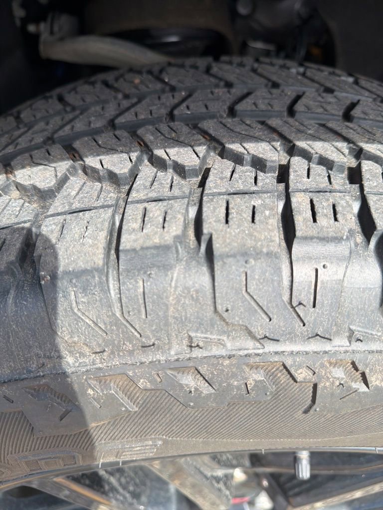 Used 2024 GMC Sierra 1500 Elevation w/ X31 Off-Road Package image 9