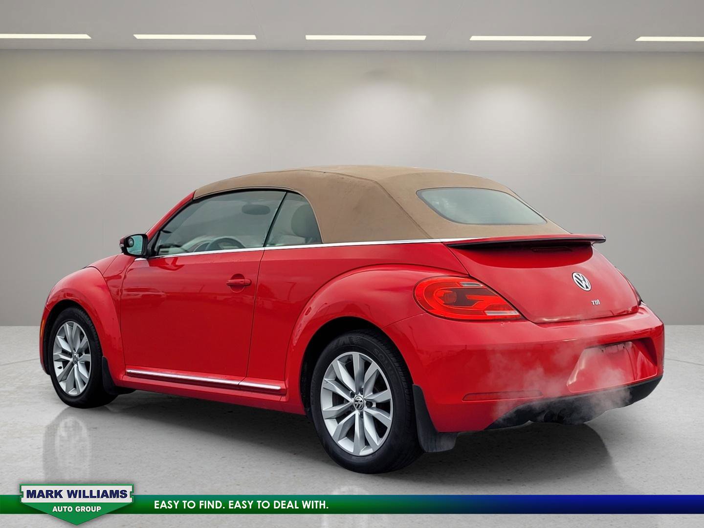 Used 2013 Volkswagen Beetle TDI image 5