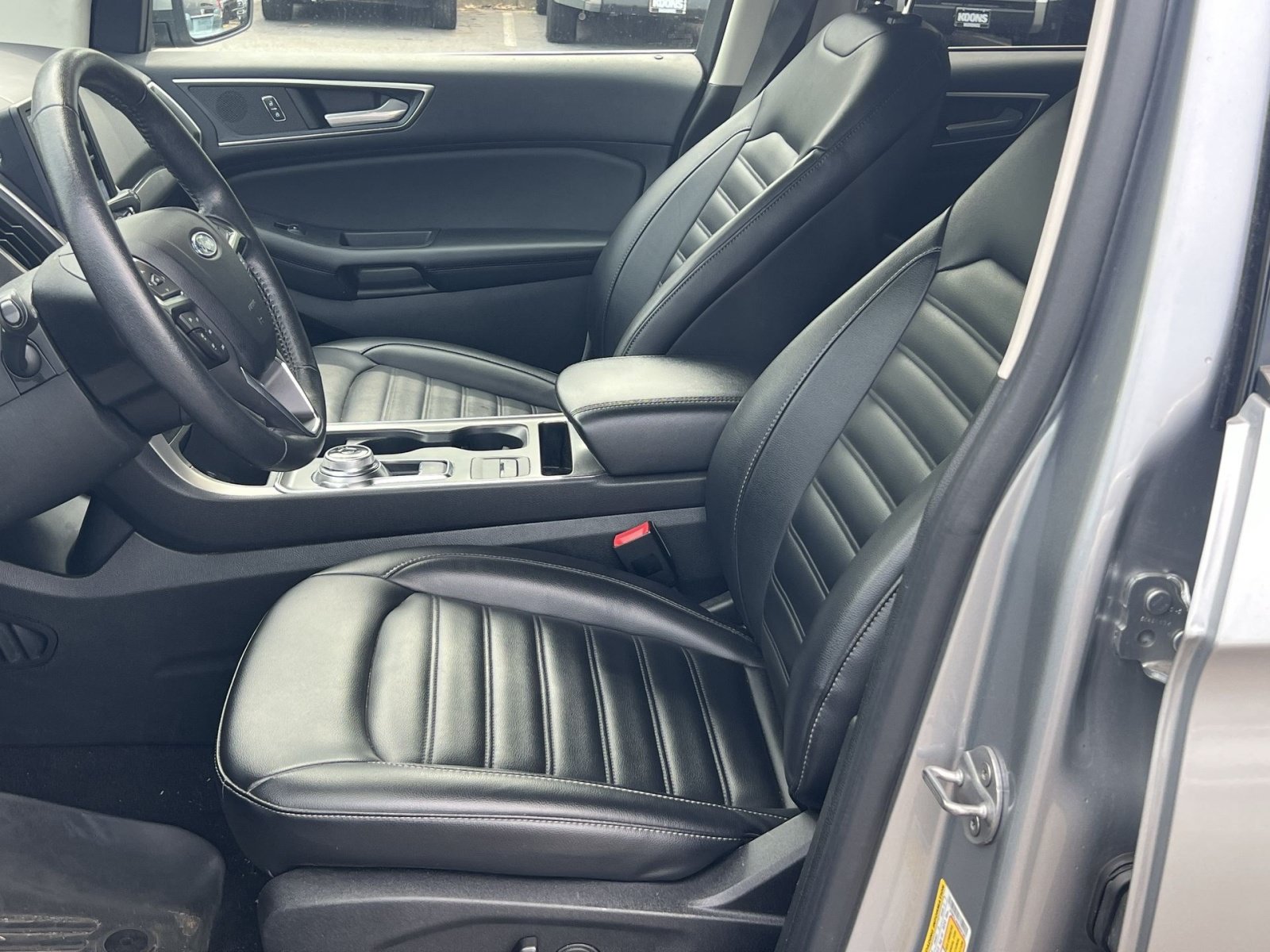 Used 2022 Ford Edge SEL AWD/4WD image 12