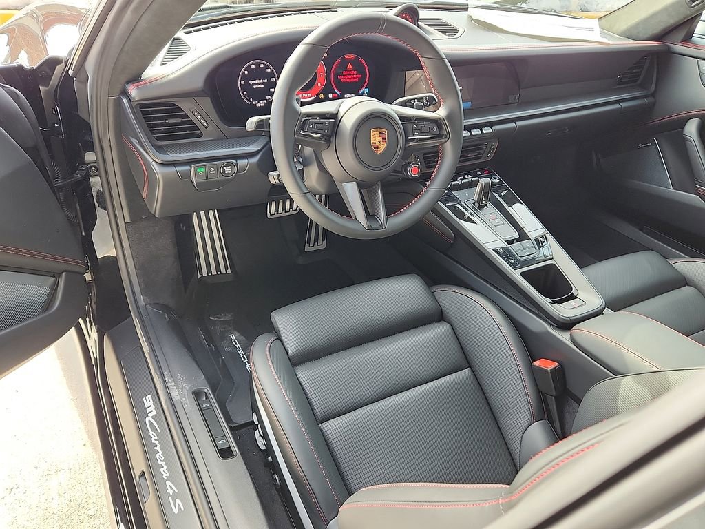 New 2026 Porsche 911 Carrera 4S image 4