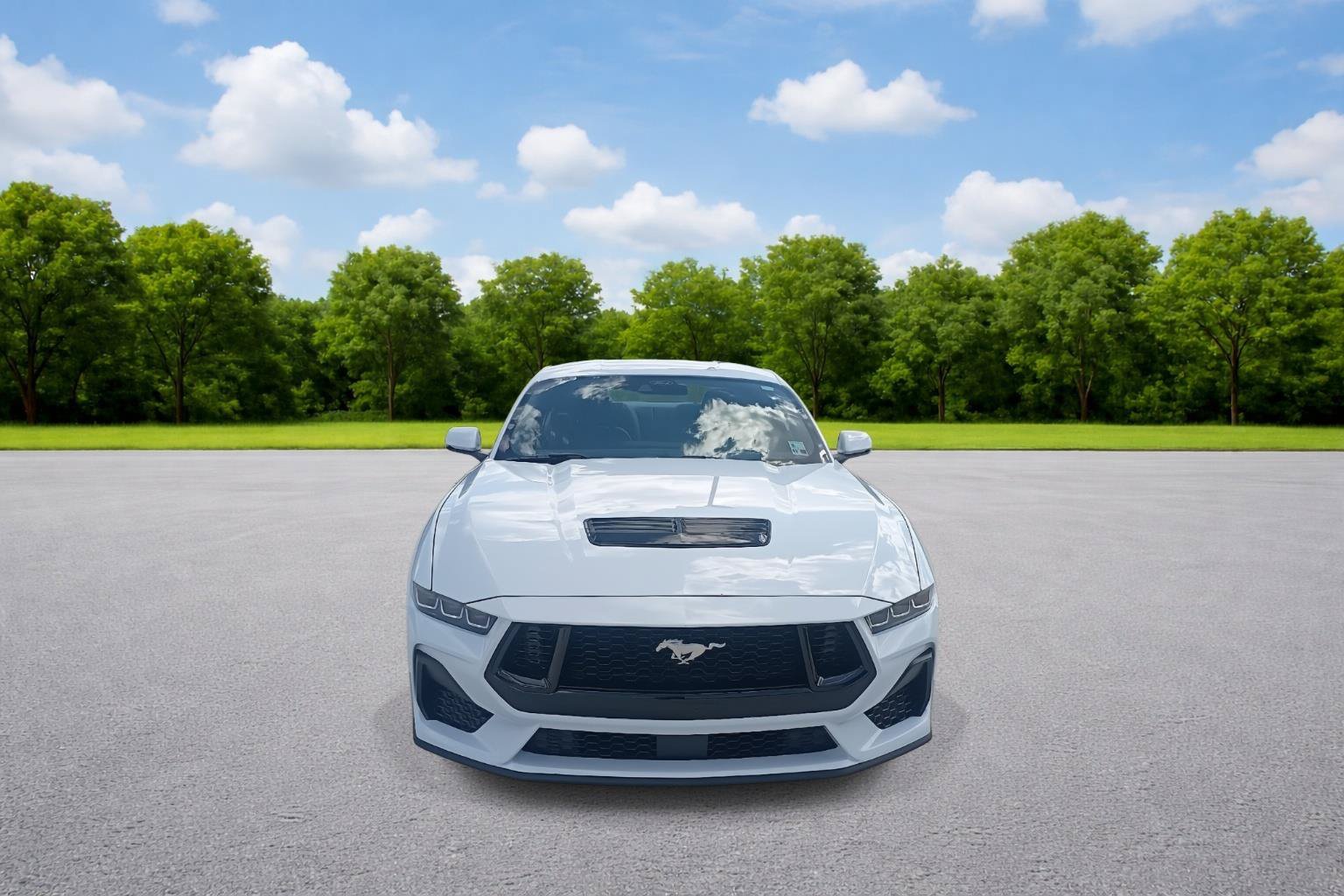 Used 2024 Ford Mustang GT Premium RWD image 2