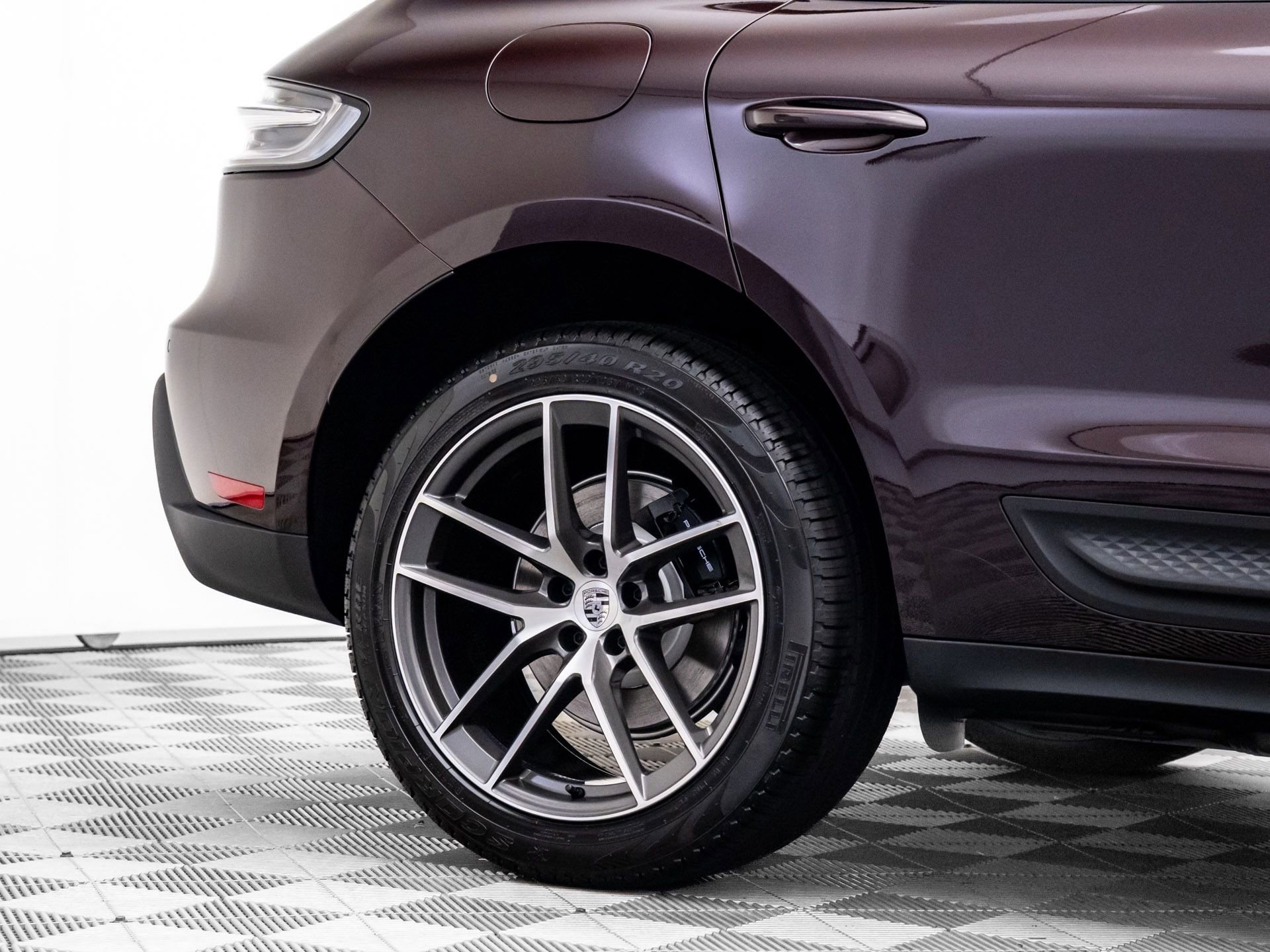 New 2026 Porsche Macan image 34