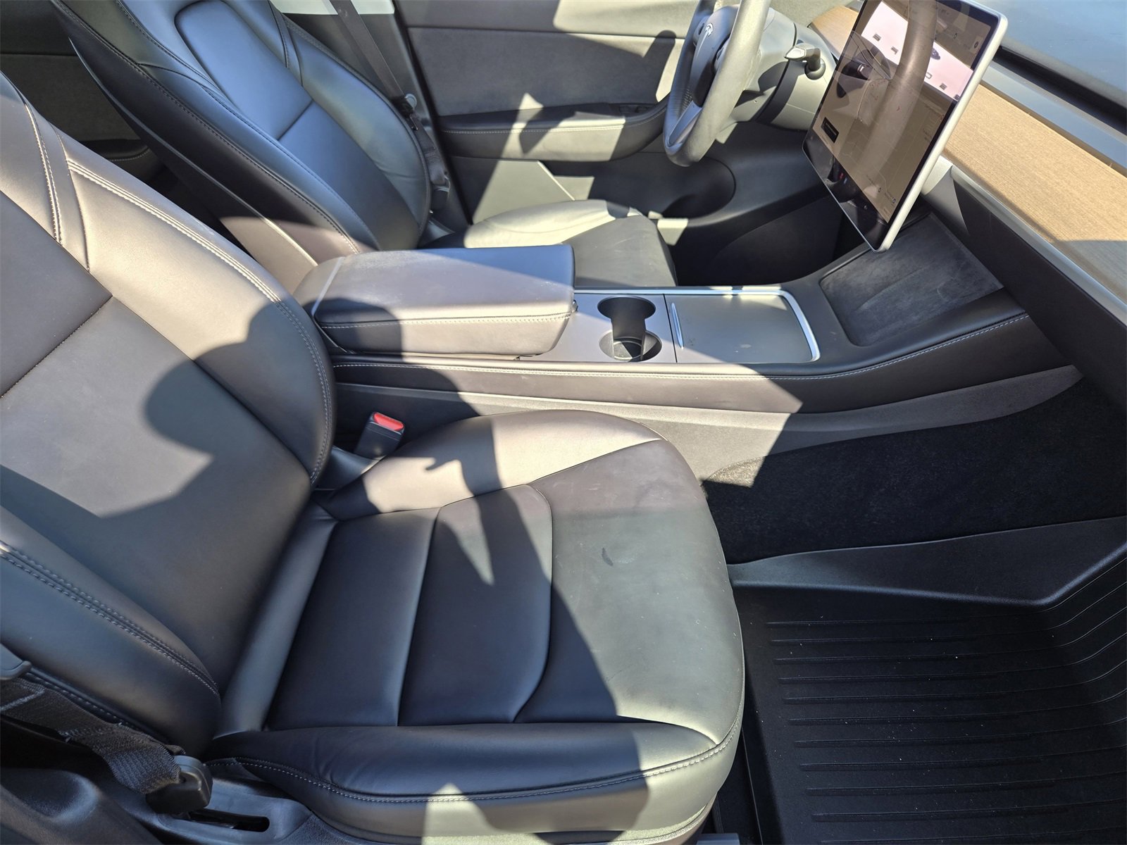 Used 2022 Tesla Model Y Performance image 13