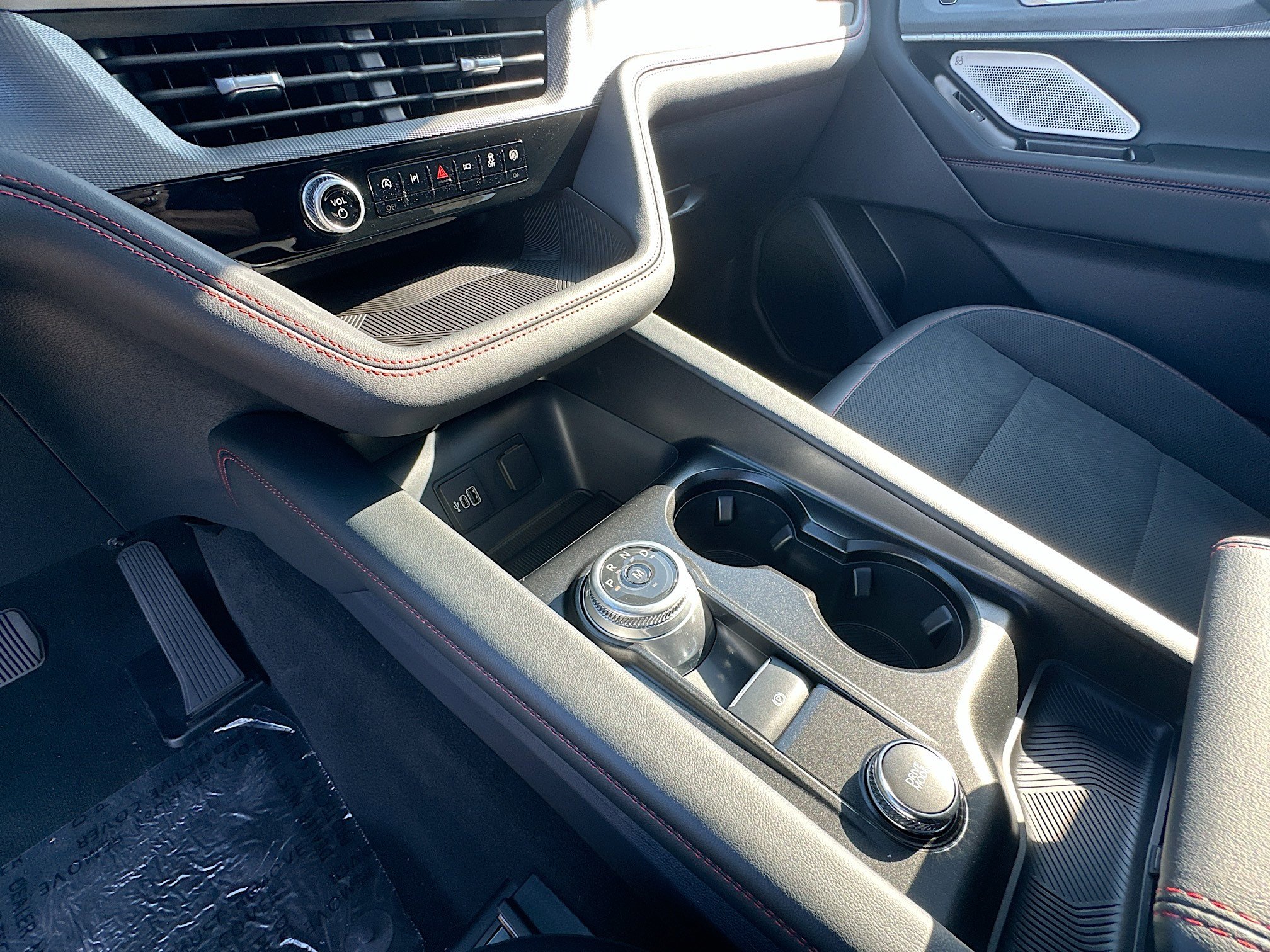 New 2026 Ford Explorer ST AWD/4WD image 12