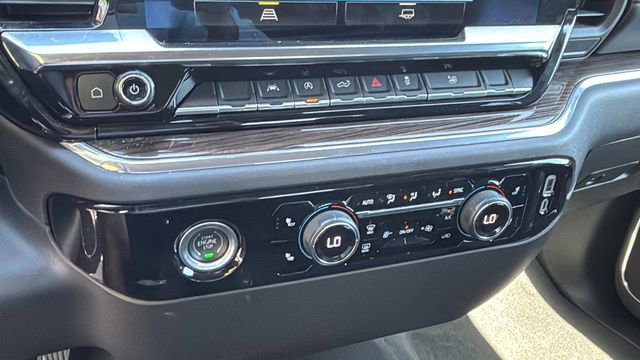 Used 2024 Chevrolet Silverado 1500 LT image 32