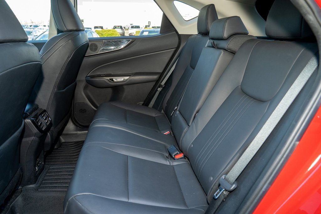 Used 2022 Lexus NX 350h AWD image 17