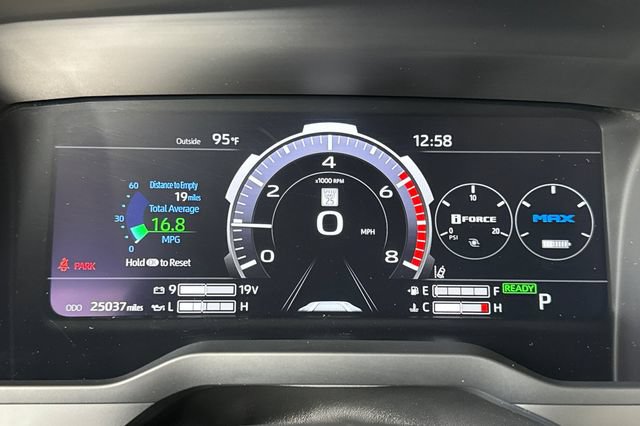 Used 2025 Toyota Tundra Capstone AWD/4WD image 39