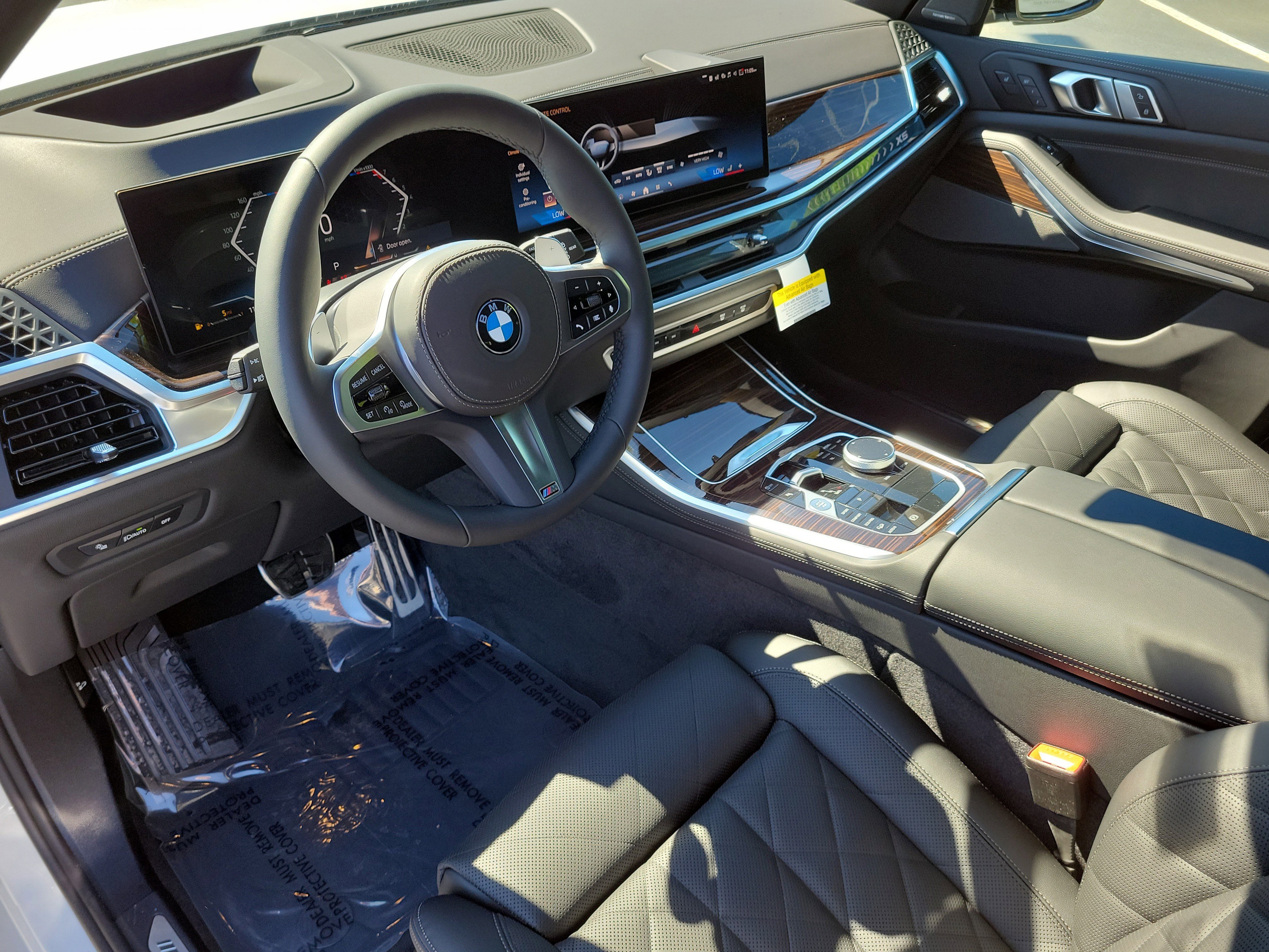 New 2026 BMW X5 xDrive40i w/ M Sport Package image 18