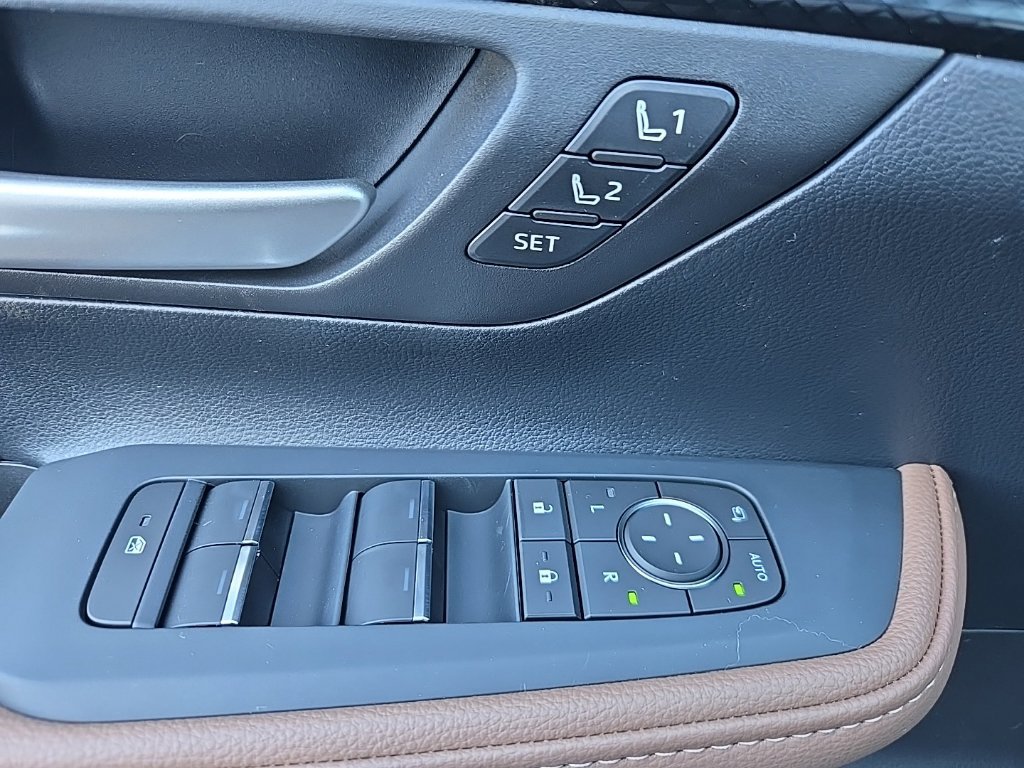 New 2026 Toyota Grand Highlander AWD Hybrid image 18