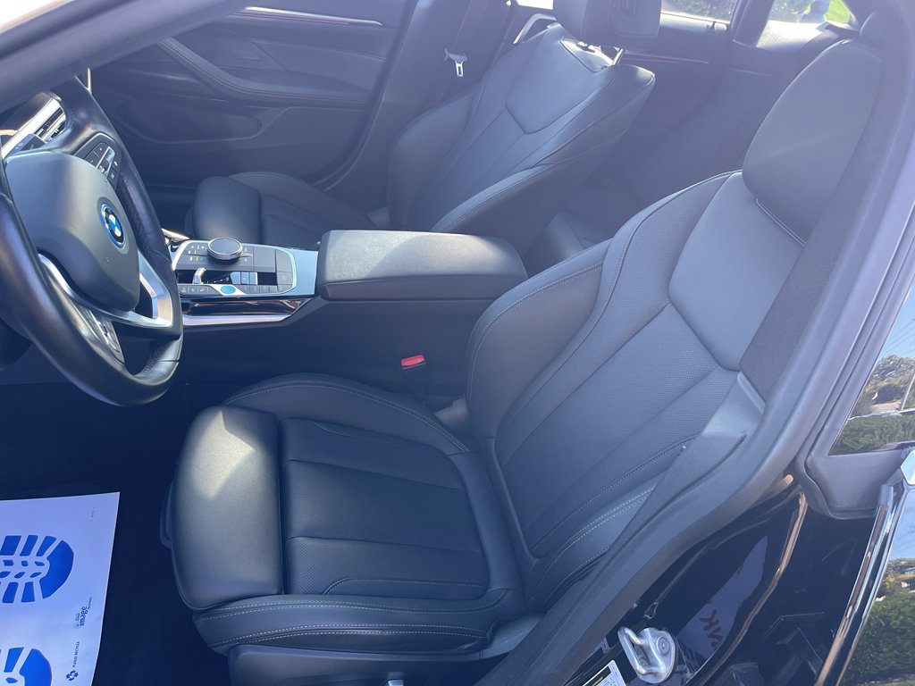 Used 2024 BMW i4 xDrive40i image 14