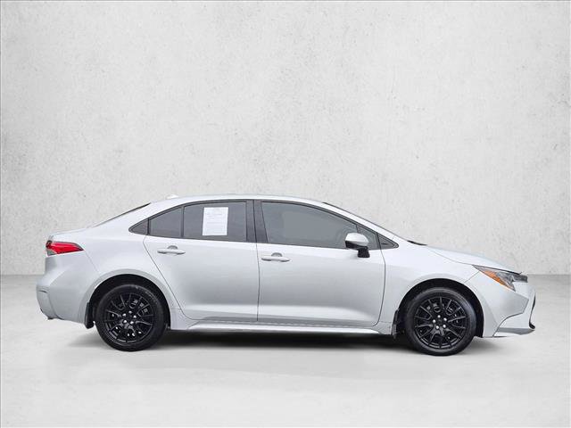 Used 2026 Toyota Corolla LE FWD image 4