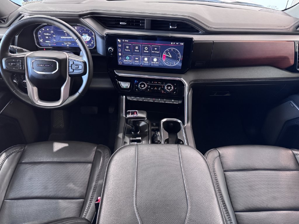 Certified 2023 GMC Sierra 1500 Denali w/ Technology Package AWD/4WD image 12