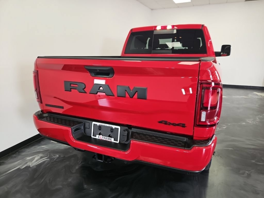 New 2026 RAM 2500 Big Horn AWD/4WD image 6