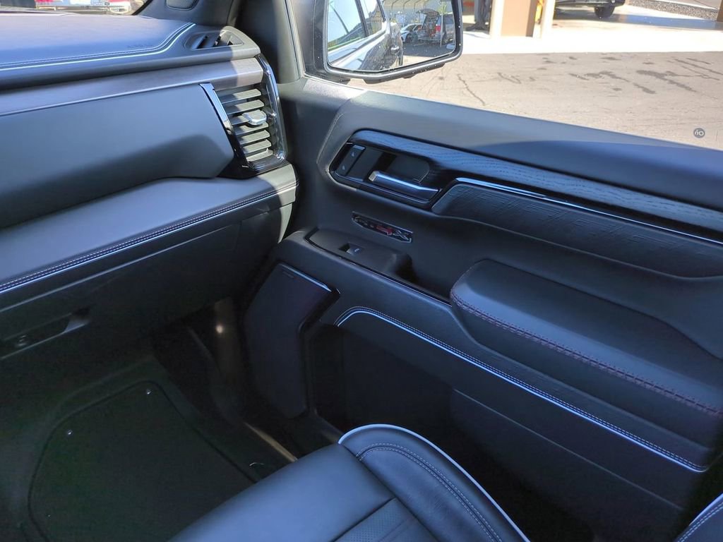 Used 2023 GMC Sierra 1500 AT4X image 16