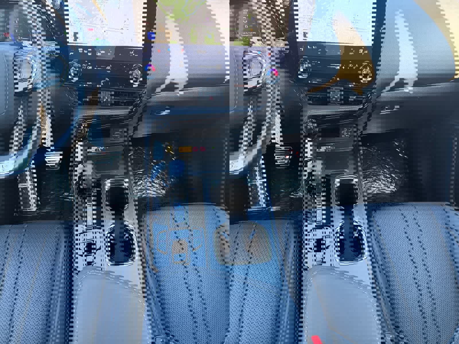 Used 2024 Lexus NX 450h+ F Sport image 16