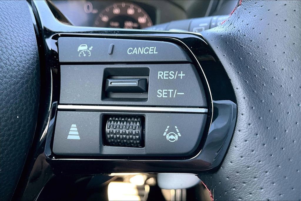 Certified 2025 Acura ADX A-Spec image 26