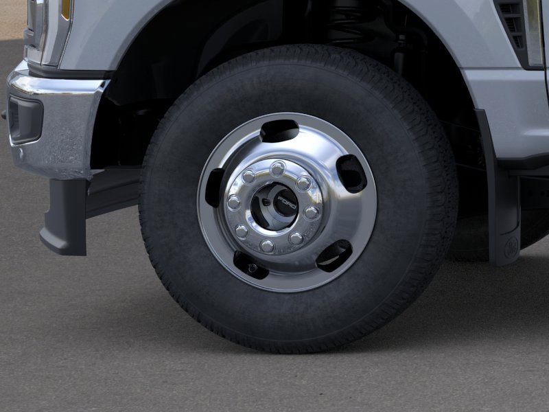 New 2026 Ford F350 King Ranch w/ Chrome Package image 19