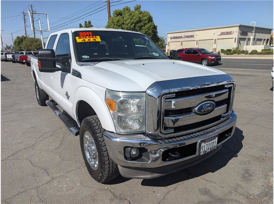 Used 2011 Ford F350 Lariat w/ Lariat Interior Pkg AWD/4WD image 2