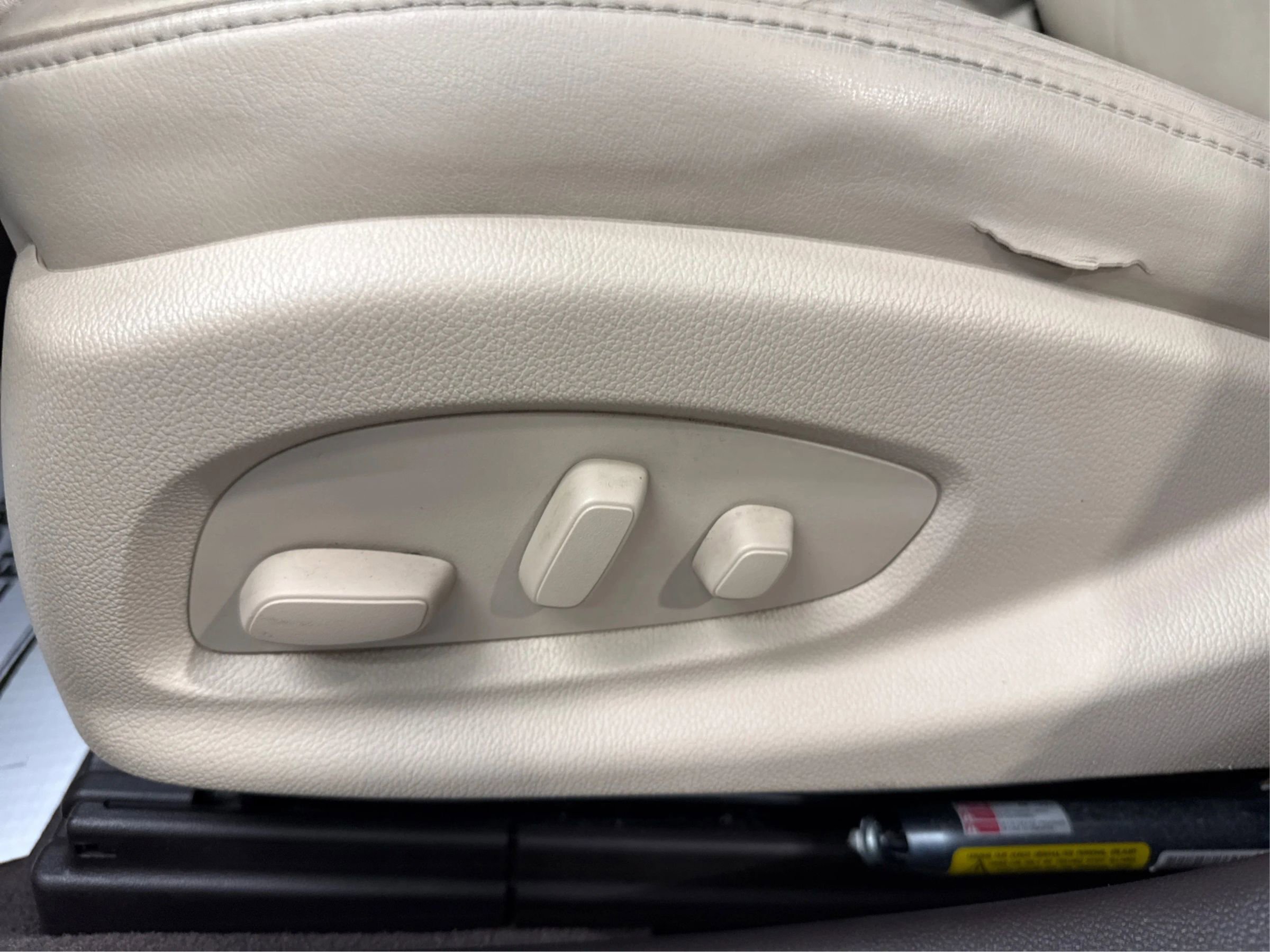 Used 2015 Buick LaCrosse Leather w/ Experience Buick Package image 18