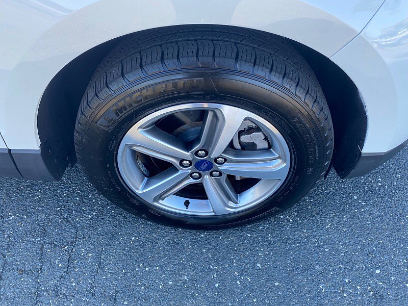 Certified 2022 Ford Edge SEL w/ Convenience Package image 16