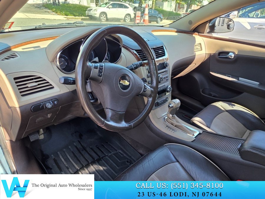 Used 2009 Chevrolet Malibu LTZ w/ HFV6 Engine Package FWD image 10