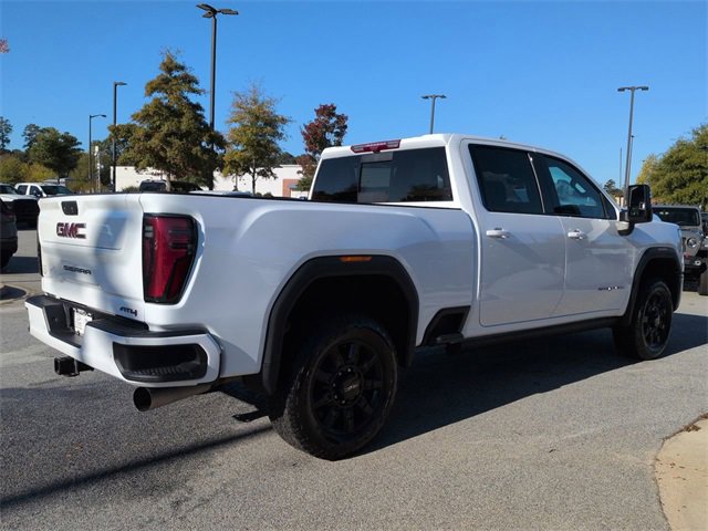 Used 2024 GMC Sierra 2500 AT4 w/ AT4 Premium Plus Package image 4