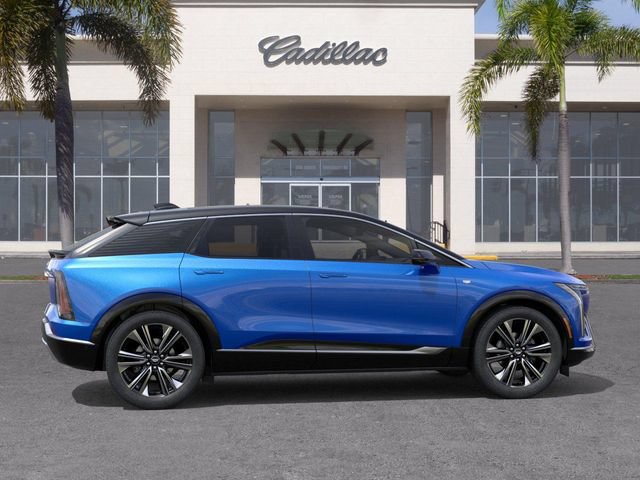 New 2026 Cadillac Optiq Luxury 2 RWD image 5