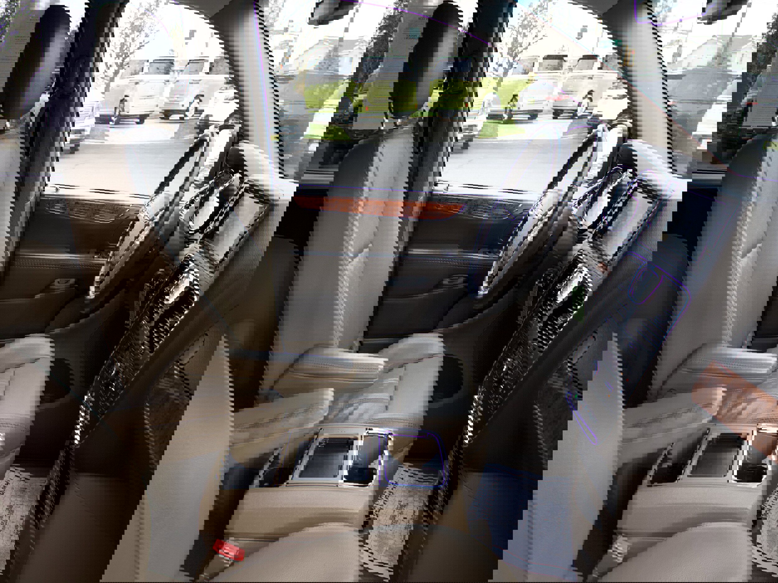 Used 2015 Chrysler Town & Country Touring image 32