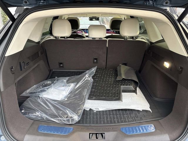 New 2026 Lincoln Nautilus Black Label w/ Jet Appearance Package image 12