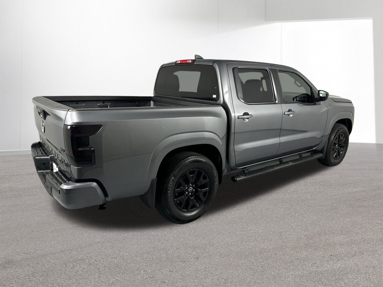 Certified 2023 Nissan Frontier SV w/ Midnight Edition Package image 37