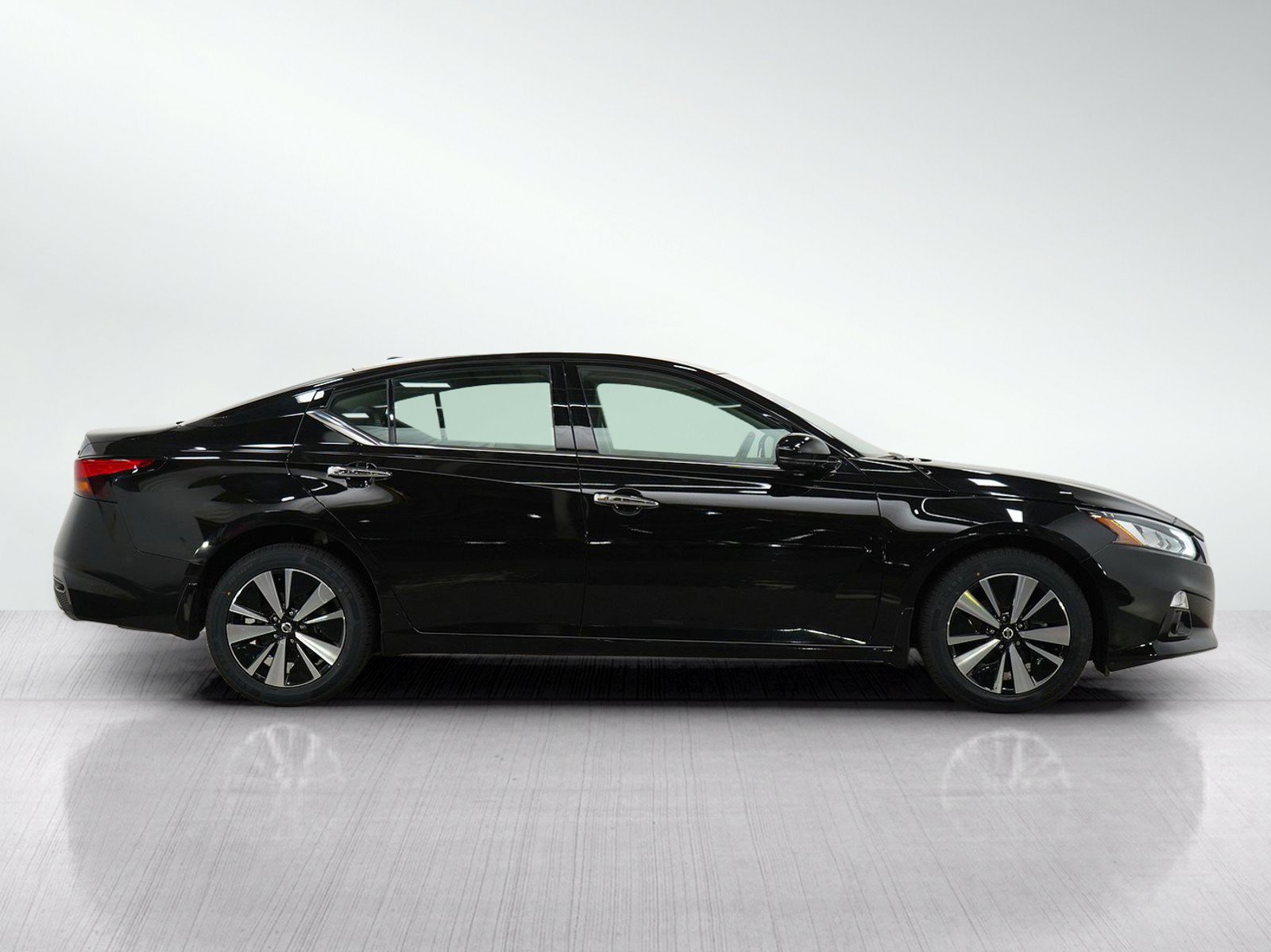 Used 2019 Nissan Altima 2.5 SV AWD/4WD image 6