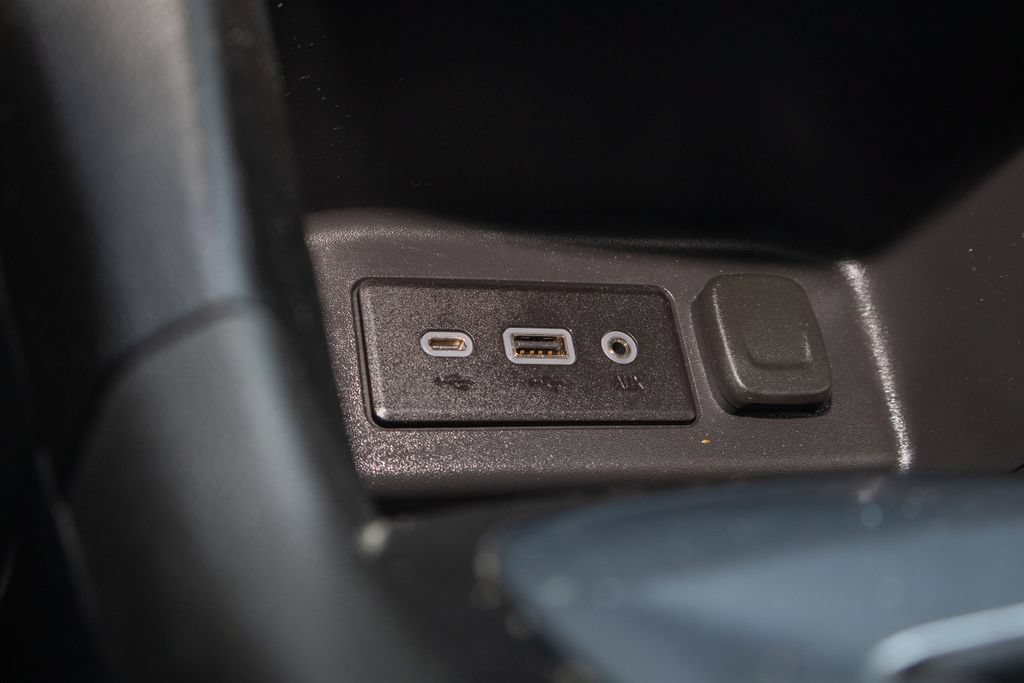 Used 2019 Chevrolet Equinox LT FWD image 21